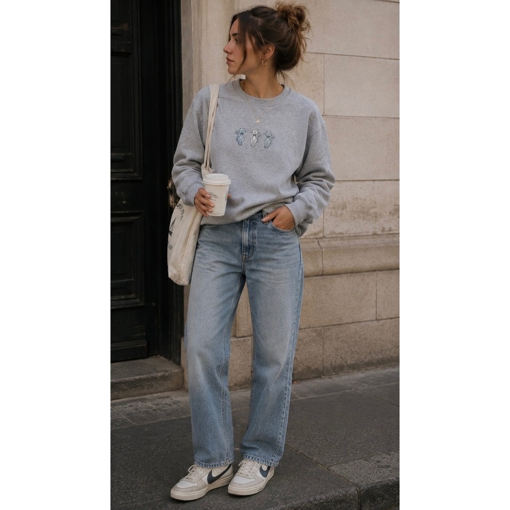 Trilogy Womens Heather Gray Embroidered Cat Crewneck French Terry Sweatshirt